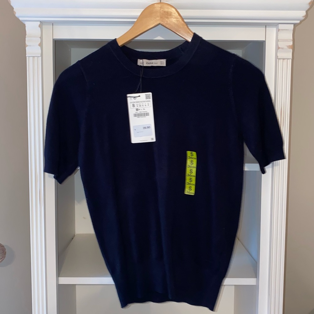 NWT Navy Zara Knit Top